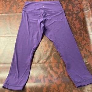 Lululemon purple 7/8 length leggings